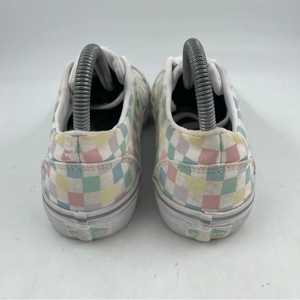 👞 Vans Big Girls Doheny Checkered Canvas Lace-up Shoes Sneakers - Size 5.5 Youth